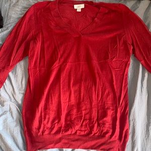 Loft V-neck sweater. Three quarter length sleeve size large